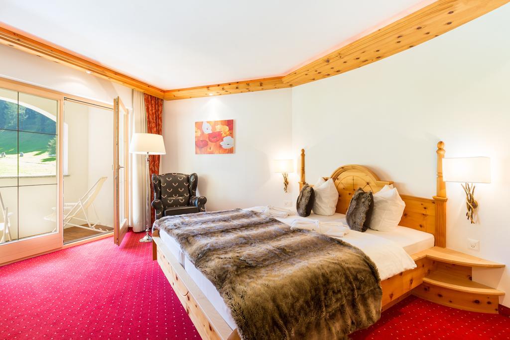 Chasa Castello Relax & Spa Samnaun Room photo